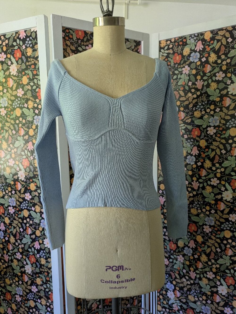 ASTR the Label Blue Rib Knit Top, Size M